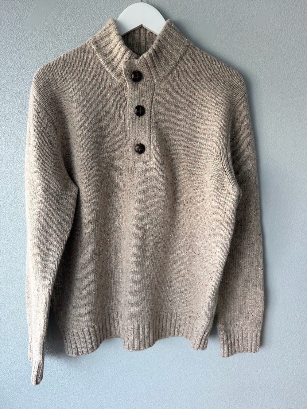 Untuckit speckled tan wool blend Vangone pullover sweater Men’s sz M
